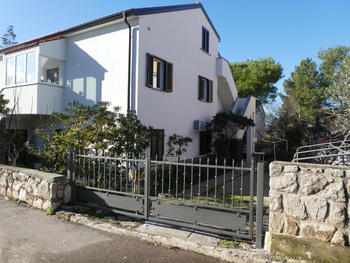Apartments Milenka Punat Luaran gambar
