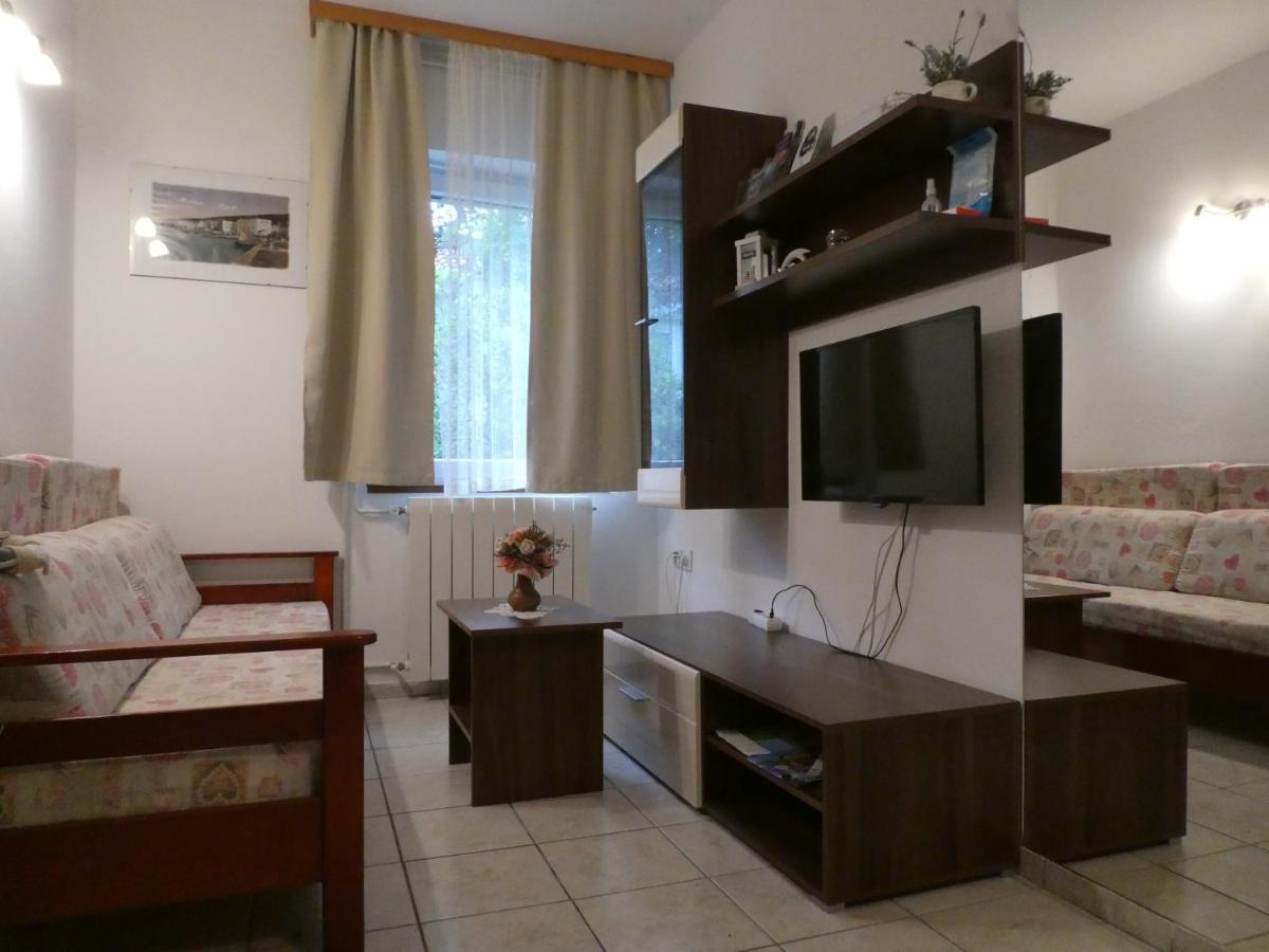 Apartments Milenka Punat Luaran gambar